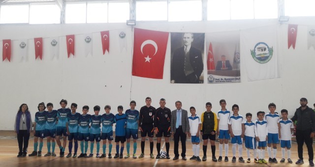 Okul Sporları Futsal Başladı