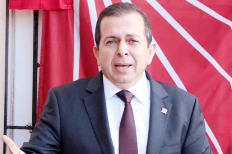 Karacan; ''Slogan Siyasetçisi Tanımı Ak Parti'ye Uymaktadır''