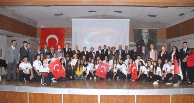 Ata’mızı Sevgi Saygı ve Minnetle Andık