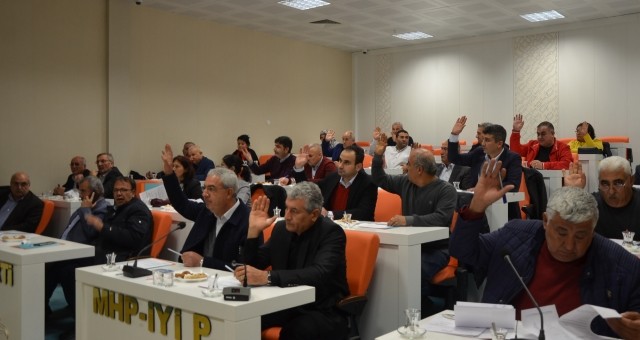 Serik Belediyesi'nde Yılın İlk Meclisi