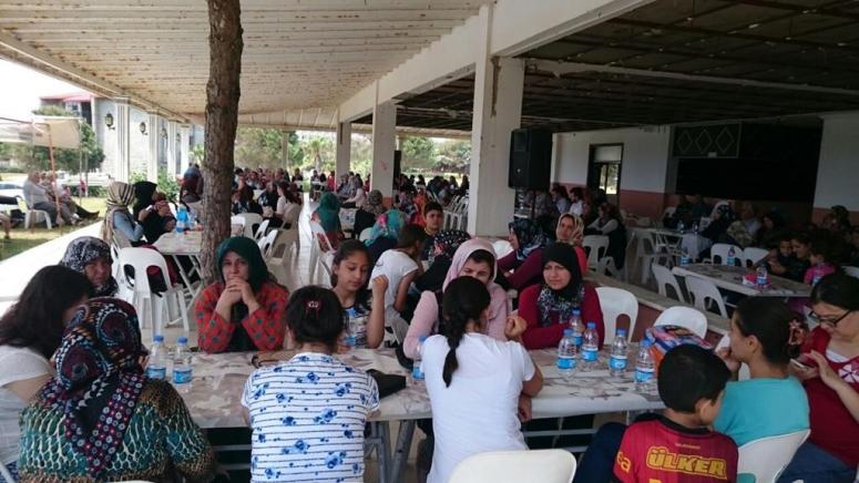 Serik Belediyesinden Anneler Günü Kutlaması