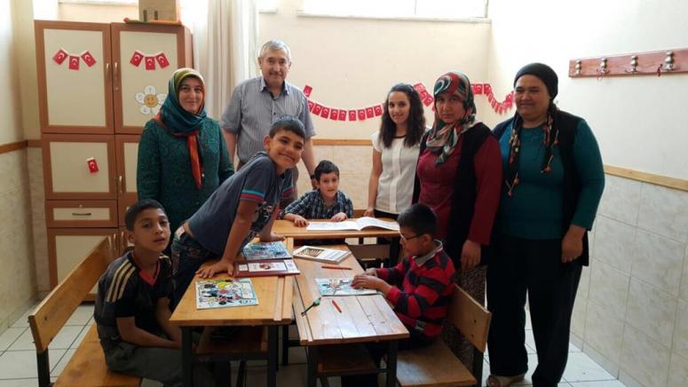 Engelliler Ve Hemşireler Unutulmadı