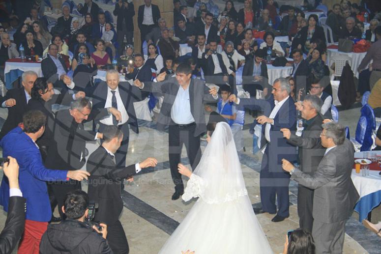 Aputkan ve Çelik Aileleri’nin mutlu günü