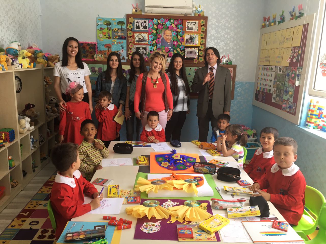 Atatürk Anadolu Lisesi Kitap Bağışı’nı Geleneksel Hale Getirdi