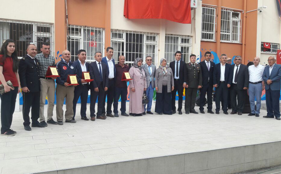 Uluslararası Derece Kazandıran Sporculara Vefa Plaketi
