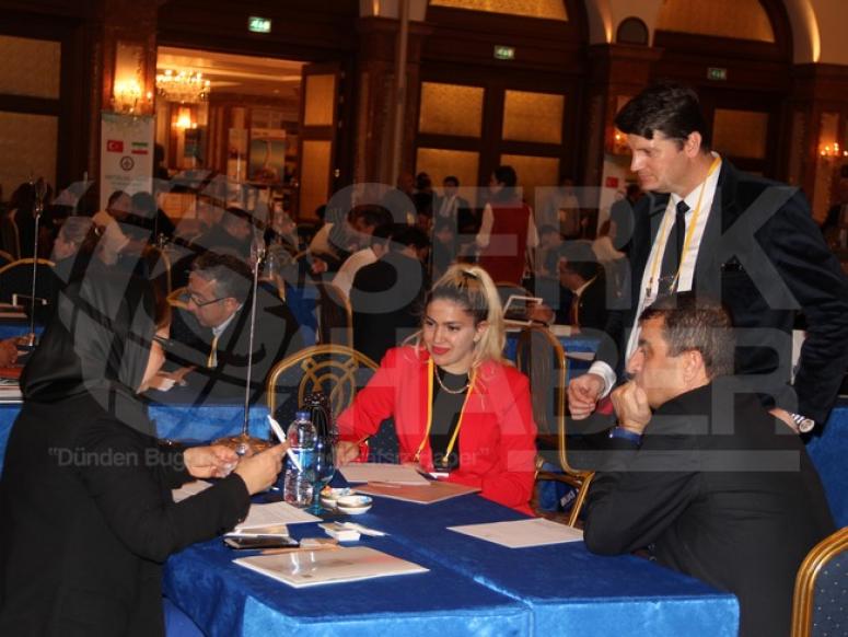 Turizm Zirvesinde İlk İmzalar Atıldı