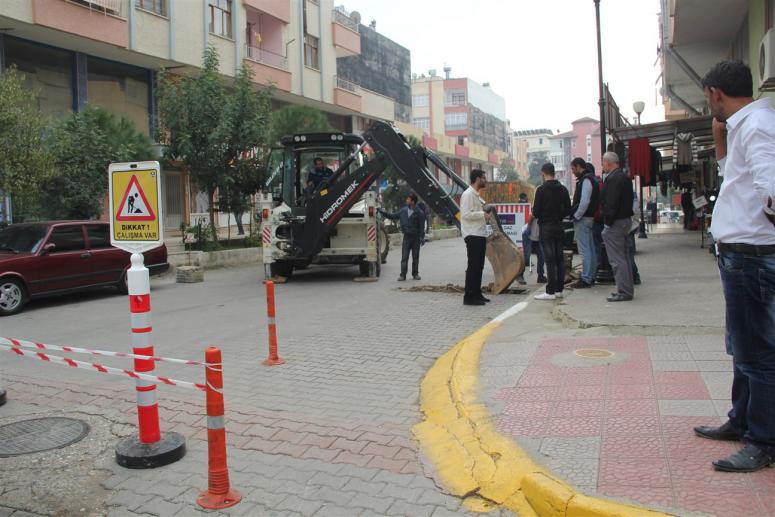 Serik’te Doğalgaz Ara Sokaklarda