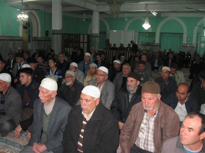 Serik Şehitlerini Seher Vaktinde Ya’d Etti