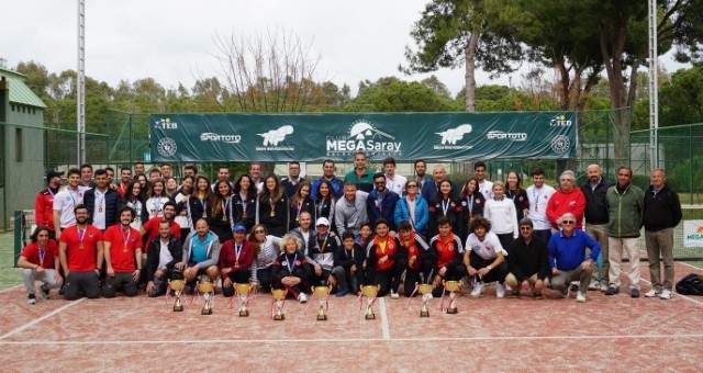 Üniversiteler Tenis Ligi'nde Erkeklerde Haliç, Kadınlarda Aydın Üniversitesi Şampiyon