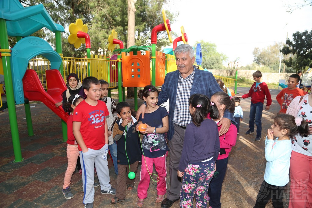 Serik’te Modern Parklar, “Mutlu Çocuklar”