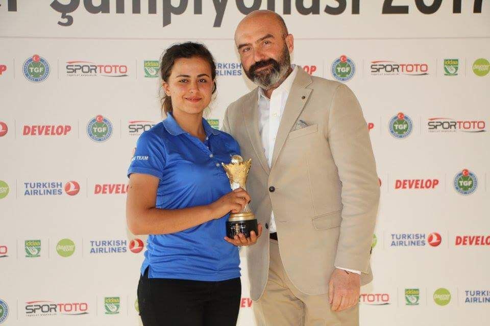Golf'te; Atatürk Anadolu Lisesinden Türkiye Birincisi
