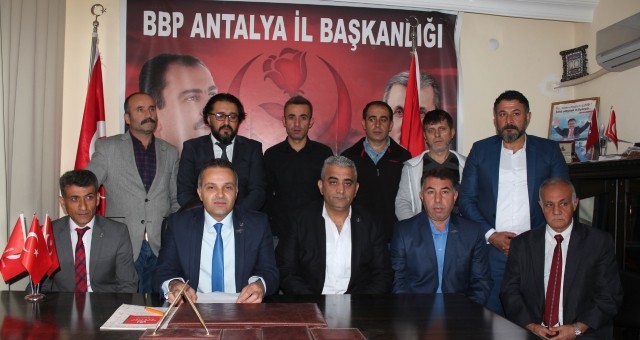 BBP Antalya İl Yönetimi İstifa Etti