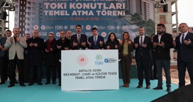 Serik’te Turizm Çalışanları Toplu Konutlarının Temeli Atıldı