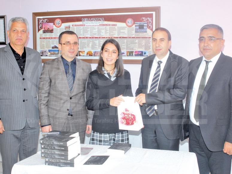 Genç Yazarımız Zobu Kitabının Tanıtımını Yaptı