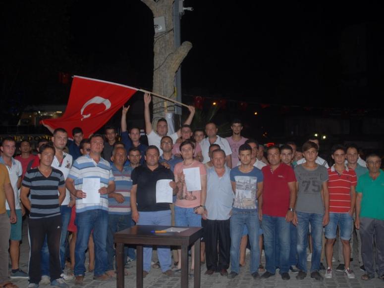 Askere Gitmek İçin Imza Topladılar