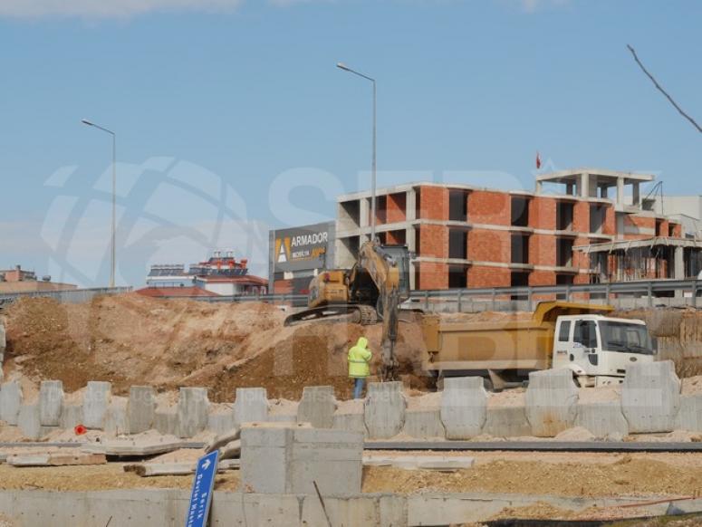 Zirve Bitti Köprü Çöktü