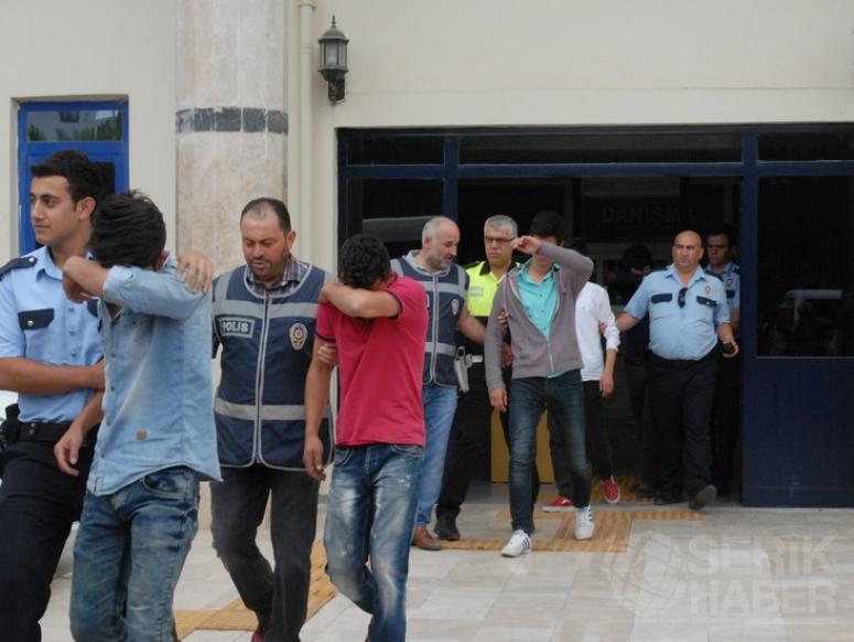 Küçük Yaştaki Kıza Tecavüz Skandalı