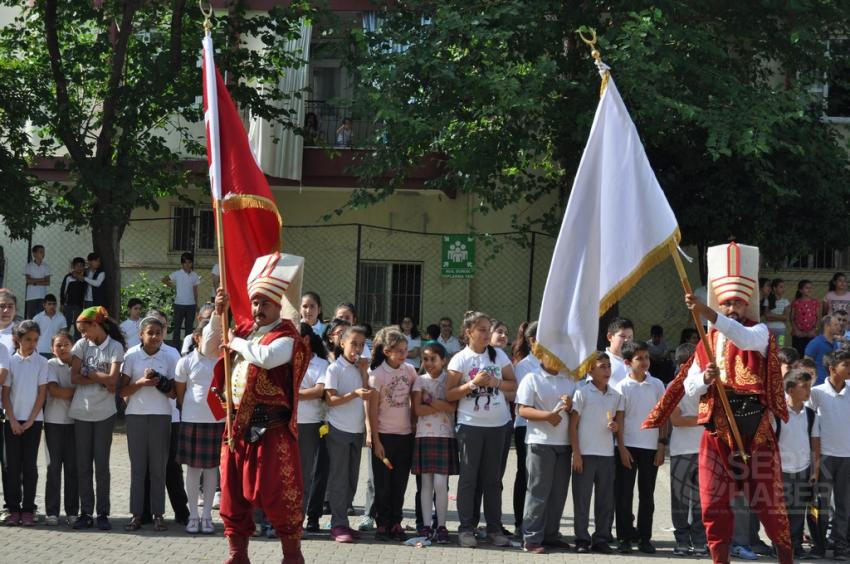 Fetih Cumhuriyet’te Kutlandı 
