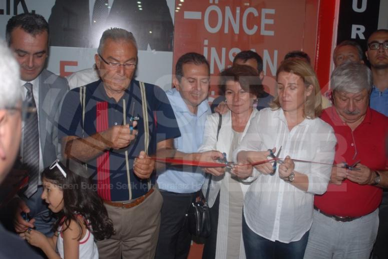 Baykal, Chp Seçim Bürosunun Açılışını Yaptı