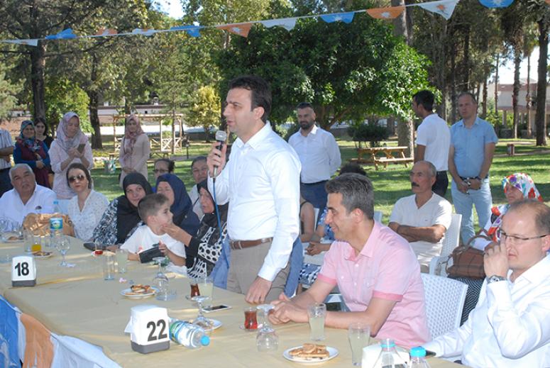 Serik Ak Partide Bayramlaşma