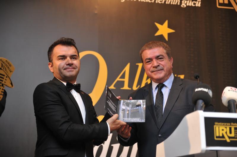BYEGM Genel Müdürü Mehmet Akarca'ya 15 Temmuz Basın Ödülü
