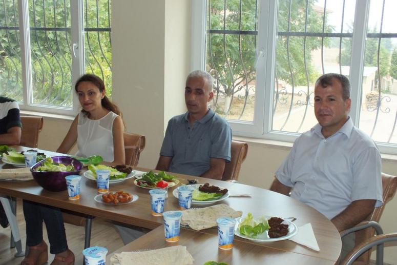 Rüstemoğlu ve Ayrılmaz’a Çiğköfteli Uğurlama 
