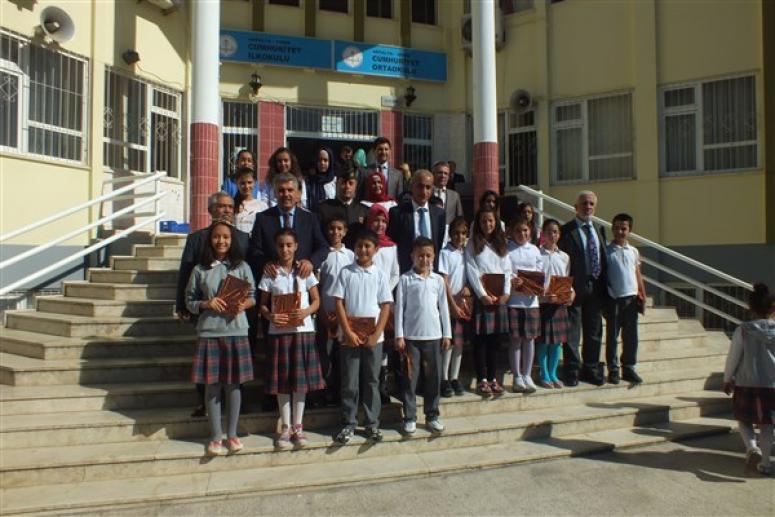 Cumhuriyet Okulundan Aşure Etkinliği