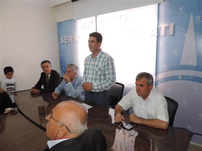 Ak Parti Teşkilatında Sade Bayramlaşma