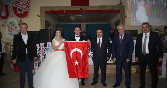 Ayşe Tuğçe ile Ahmet Ali Dünya Evine Girdi