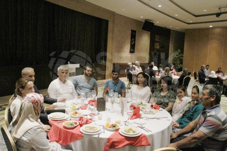 Kaymakam Şehit ve Gazi Yakınları İle İftarda Buluştu