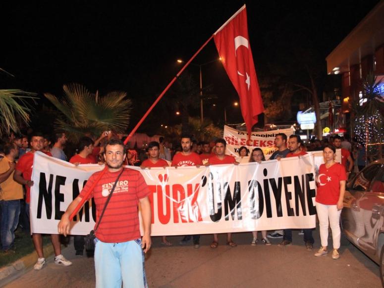 Serik'te Teröre Tepki, Teröre Lanet Yürüyüşü
