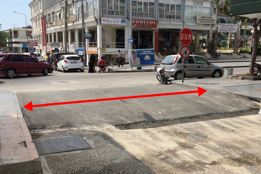 Engelli Rampası Yerine, Asfalttan Engelli Köprüsü
