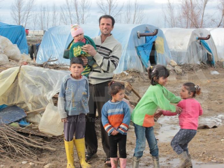 Suriyeli Sığınmacıları bu kez de fırtına vurdu