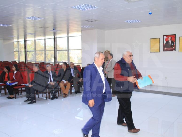 Meclis Karıştı, Meclis Üyeleri Meclisi Terk Ettiler