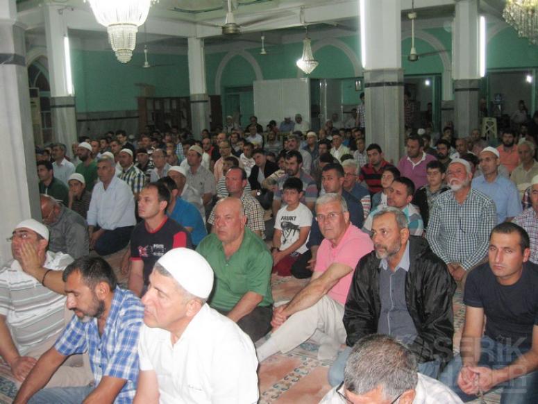 Berat Kandilinde Gönüller Semaya Açıldı