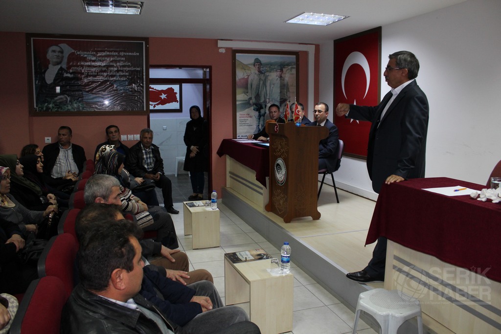 Serik Anadolu’da Öğrenci Ve Velilere Seminer