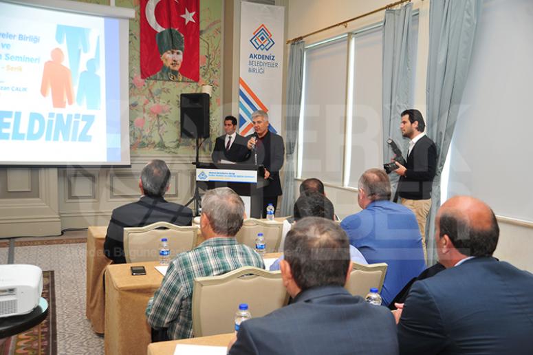 Akdeniz Belediyeler Birliği'nde eğitim semineri