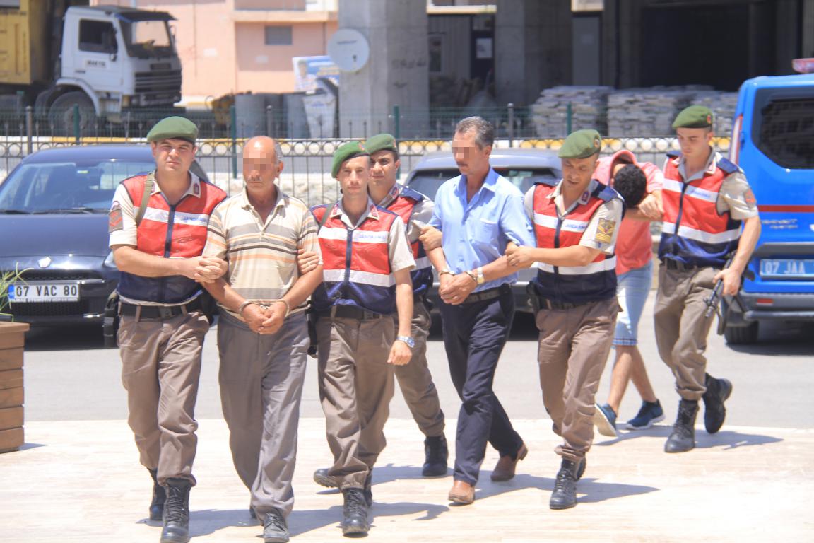 Jandarmadan uyuşturucu operasyonu : 3 gözaltı