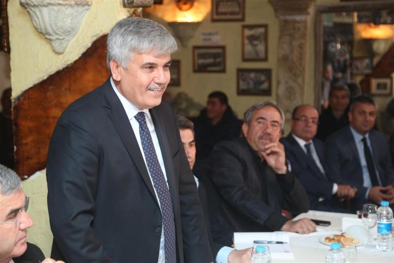 Belediye Başkanı Kadriye’de Esnaflarla Buluştu