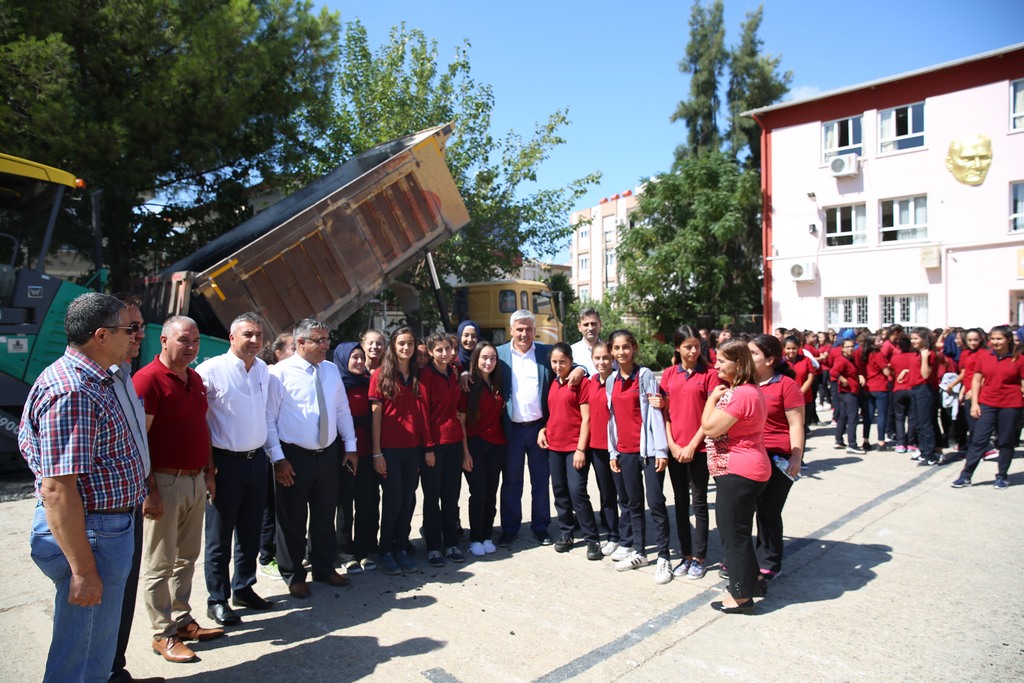 Başkan Çalık’ın Eğitime Hizmet Seferberliği