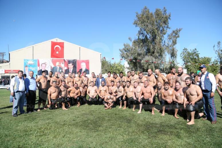 Pehlivanlar Diyarı Serik Güreşlerine Davet