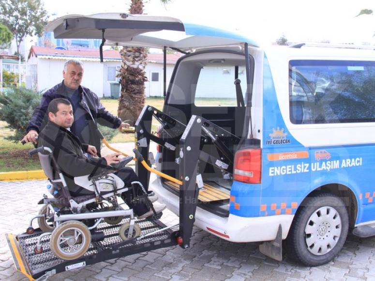 Büyükşehir’den Ücretsiz Engelsiz Ulaşım Aracı