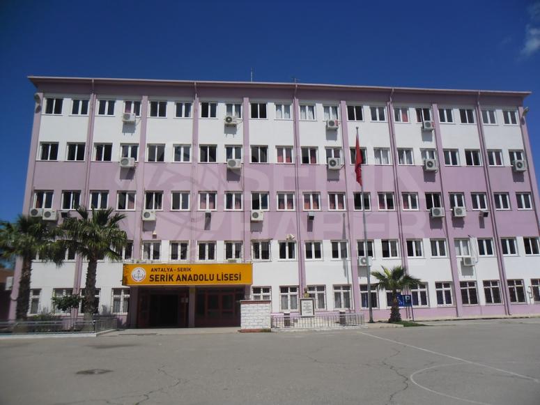 Serik Anadolu Lisesinin Üniversite Yerleştrime Başarısı