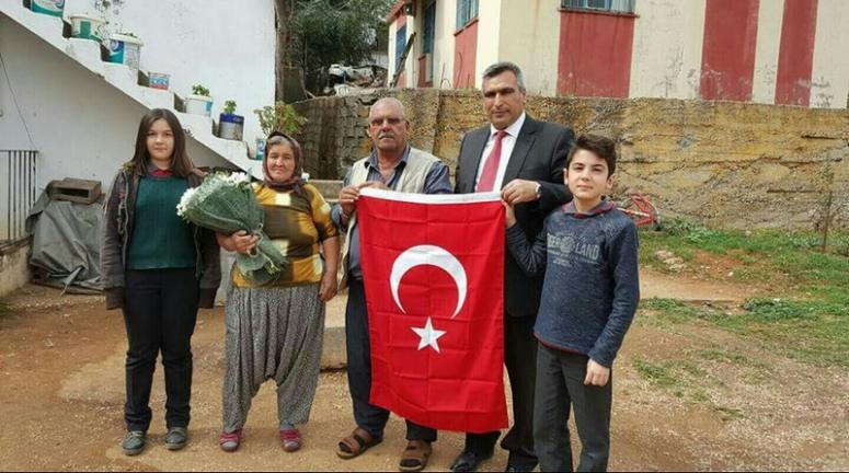 Hacı Mustafa Bankoğlu Ortaokulu Öğretmen ve Öğrencilerinden Anlamlı Ziyaret