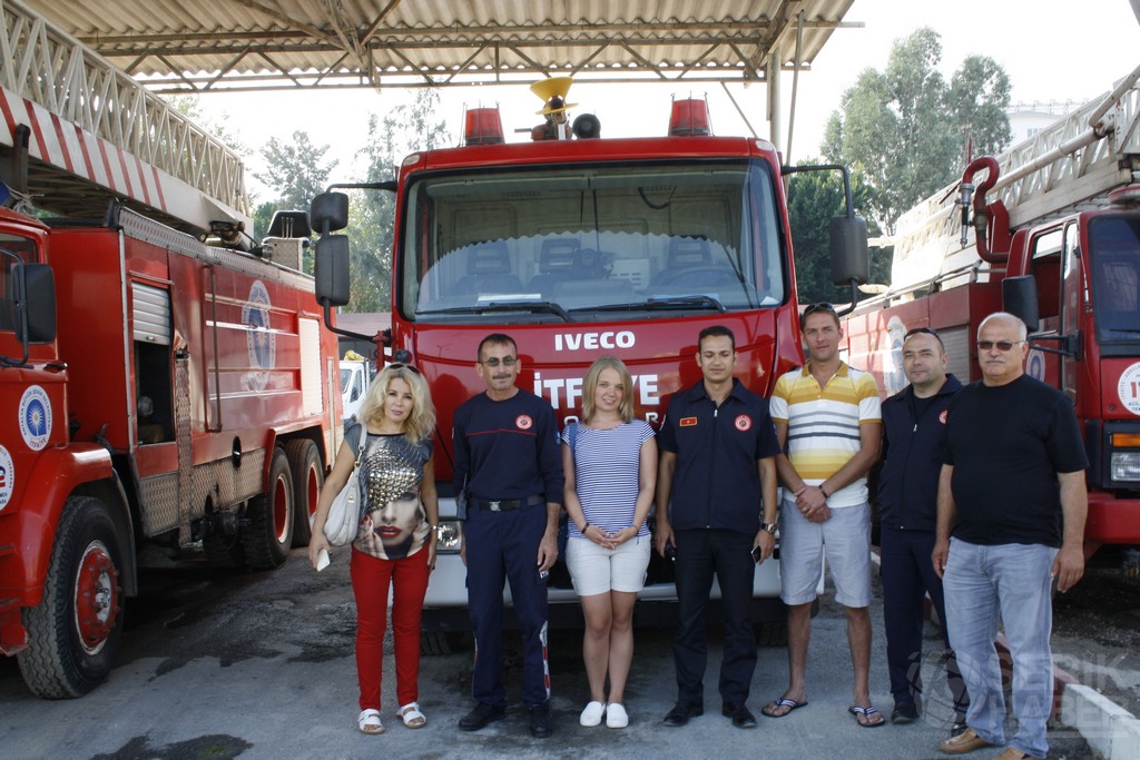 Rus itfaiyeciler Serik’te İtfaiye birimini ziyaret etti