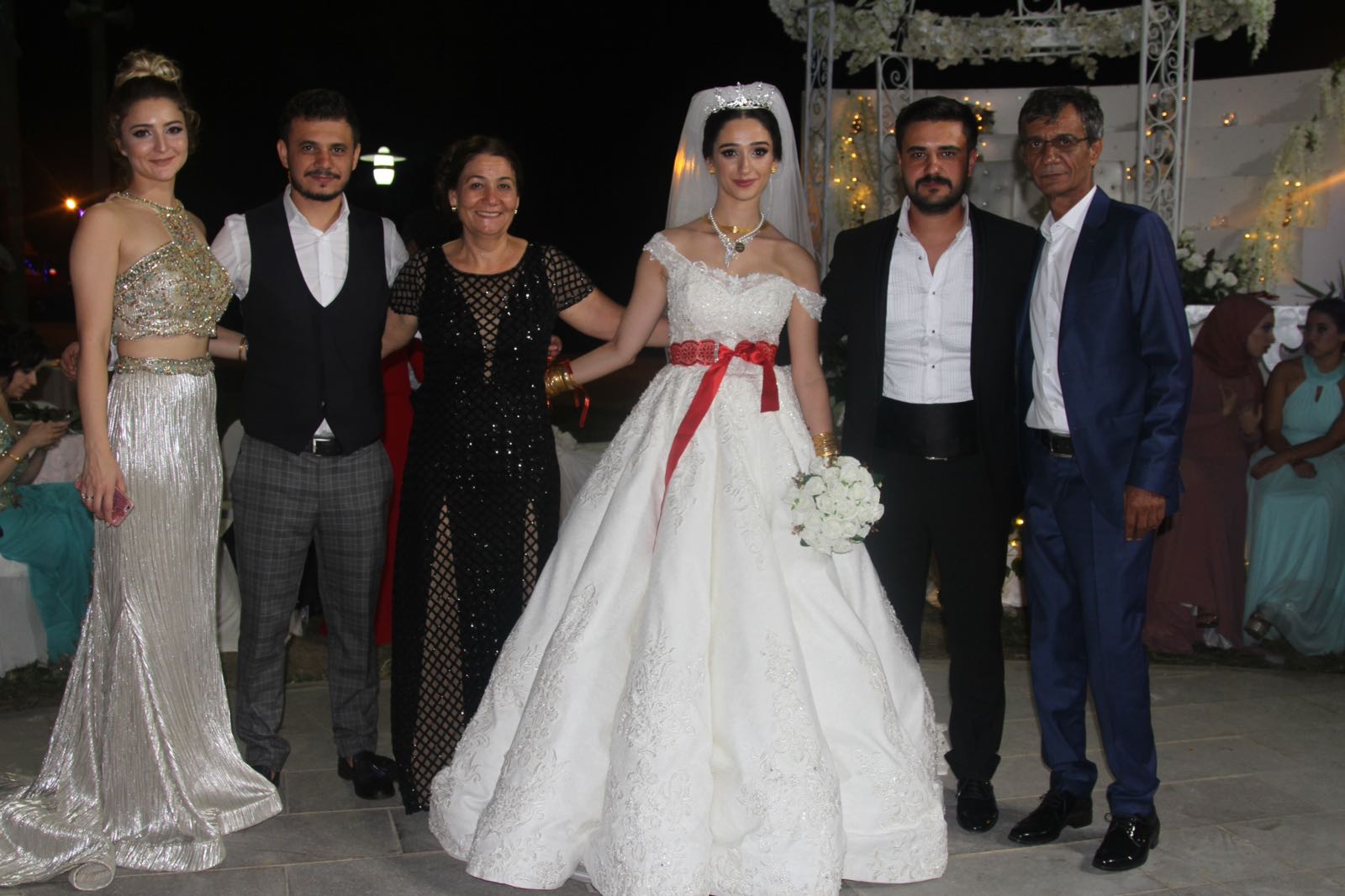 Hafize Gül & Coşkun Rüya Gibi Bir Düğünle Evlendi