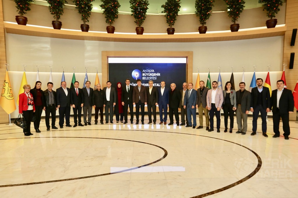 Ak Parti Serik Teşkilatı Başkan Türel’i Ziyaret Etti